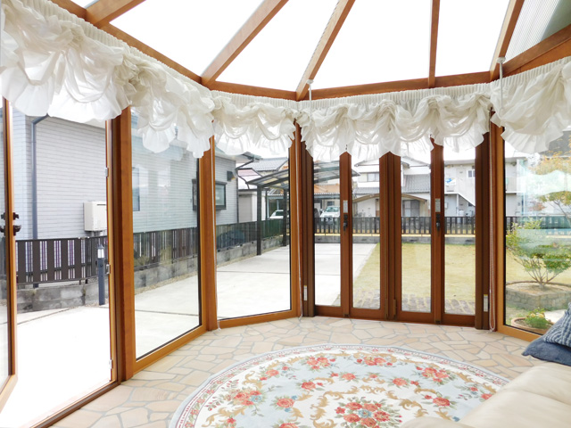 サンルーム施工例　TYPE-Ⅴ