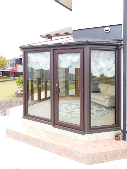 サンルーム施工例　TYPE-Ⅴ